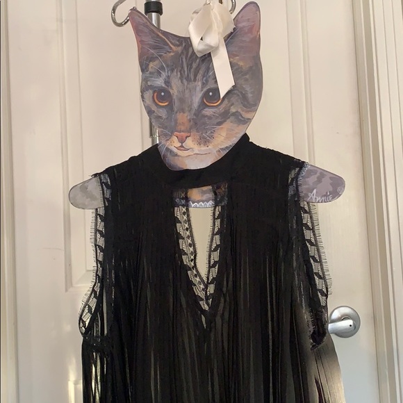 Black dressy top - Picture 2 of 4